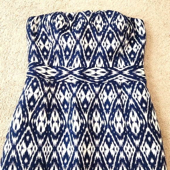 Banana Republic Ikat navy and white strapless dress NWOT - Picture 3 of 15